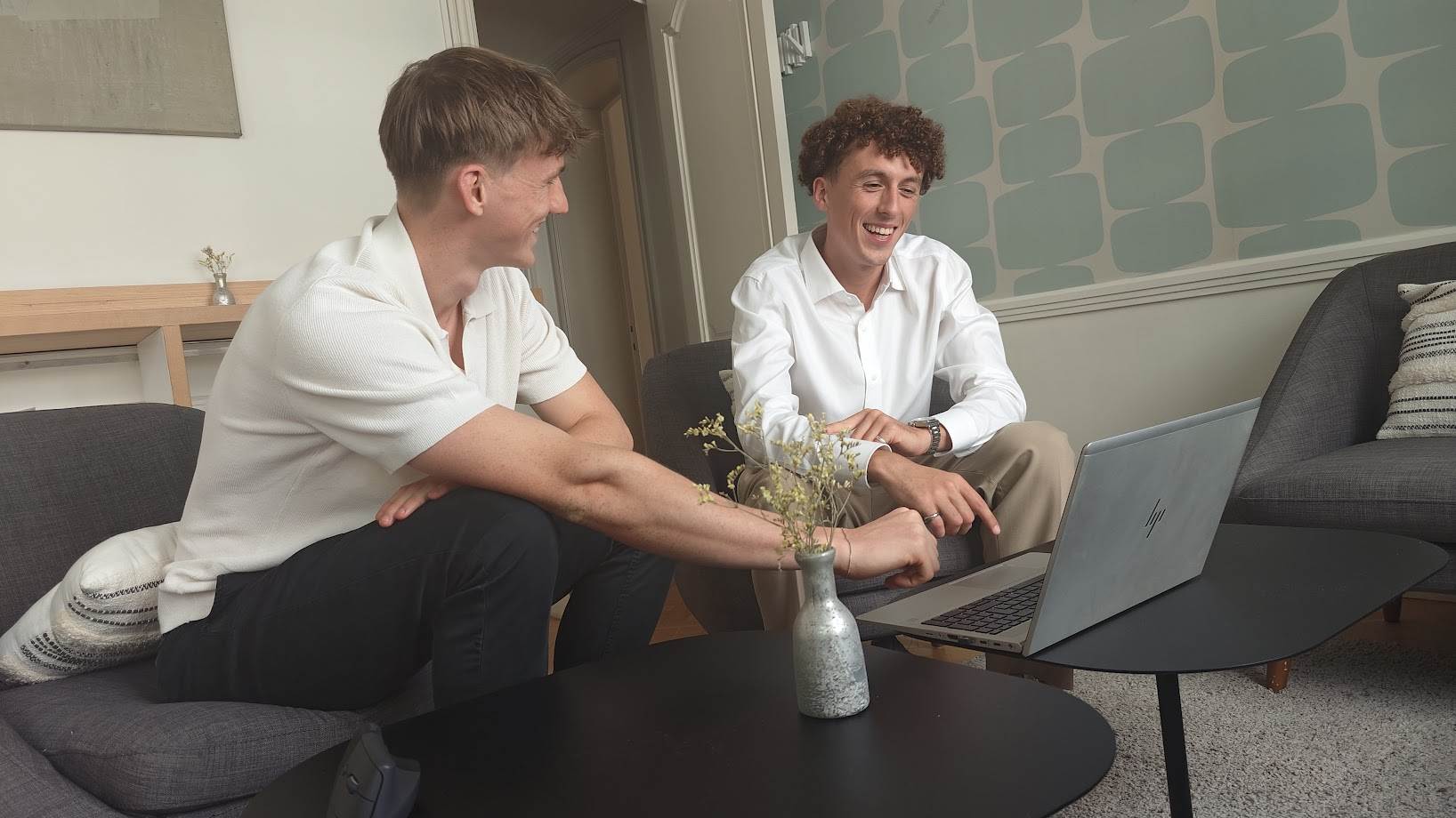 Evan et Thomas en intervention chez un client